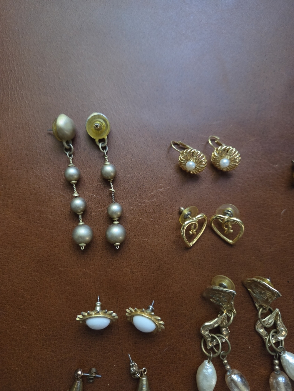 Lot Bundle Vintage Gold Chunky Earrings - Picture 7 of 9